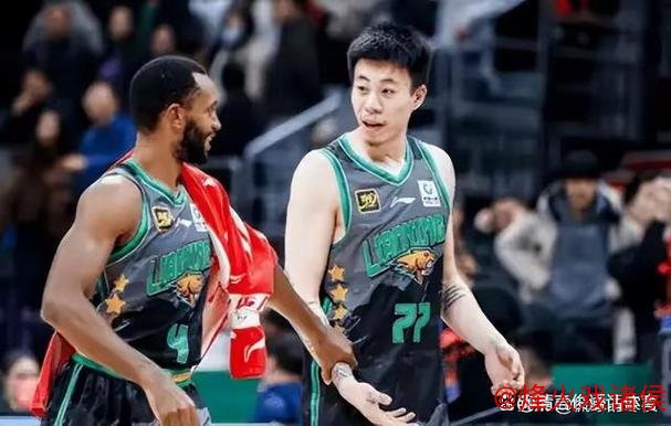 弗格三双29+11+10 张镇麟砍20分 辽宁狂胜福建 弗格三双29+11+10 张镇麟砍20分 辽宁狂胜福建