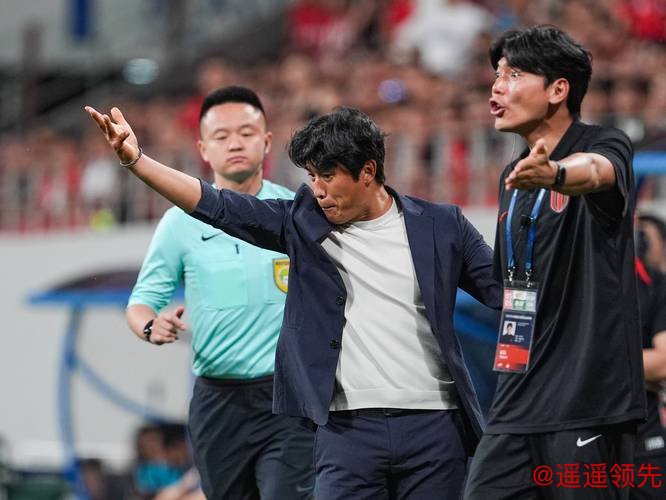 徐正源离任风波中，成都蓉城三大核心留队真相，俱乐部如何稳军心